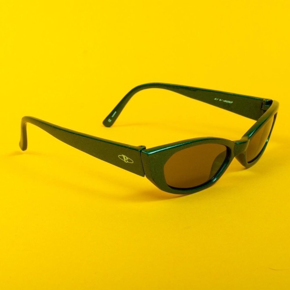 Deadstcok 90s sunglasses by Boarders